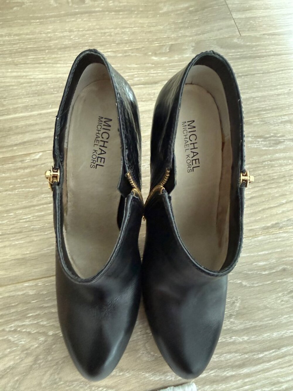 Michael Kors York Black High Heel Ankle Boots - Picture 7 of 11